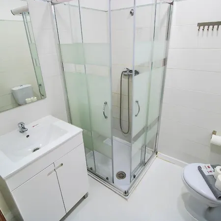 Golf With Pool By Homing Appartement *